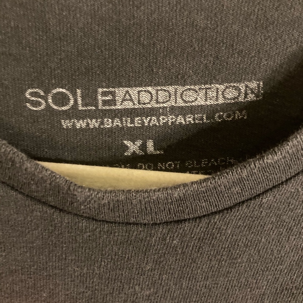 Sole Addiction t-shirt - Picture 4 of 4